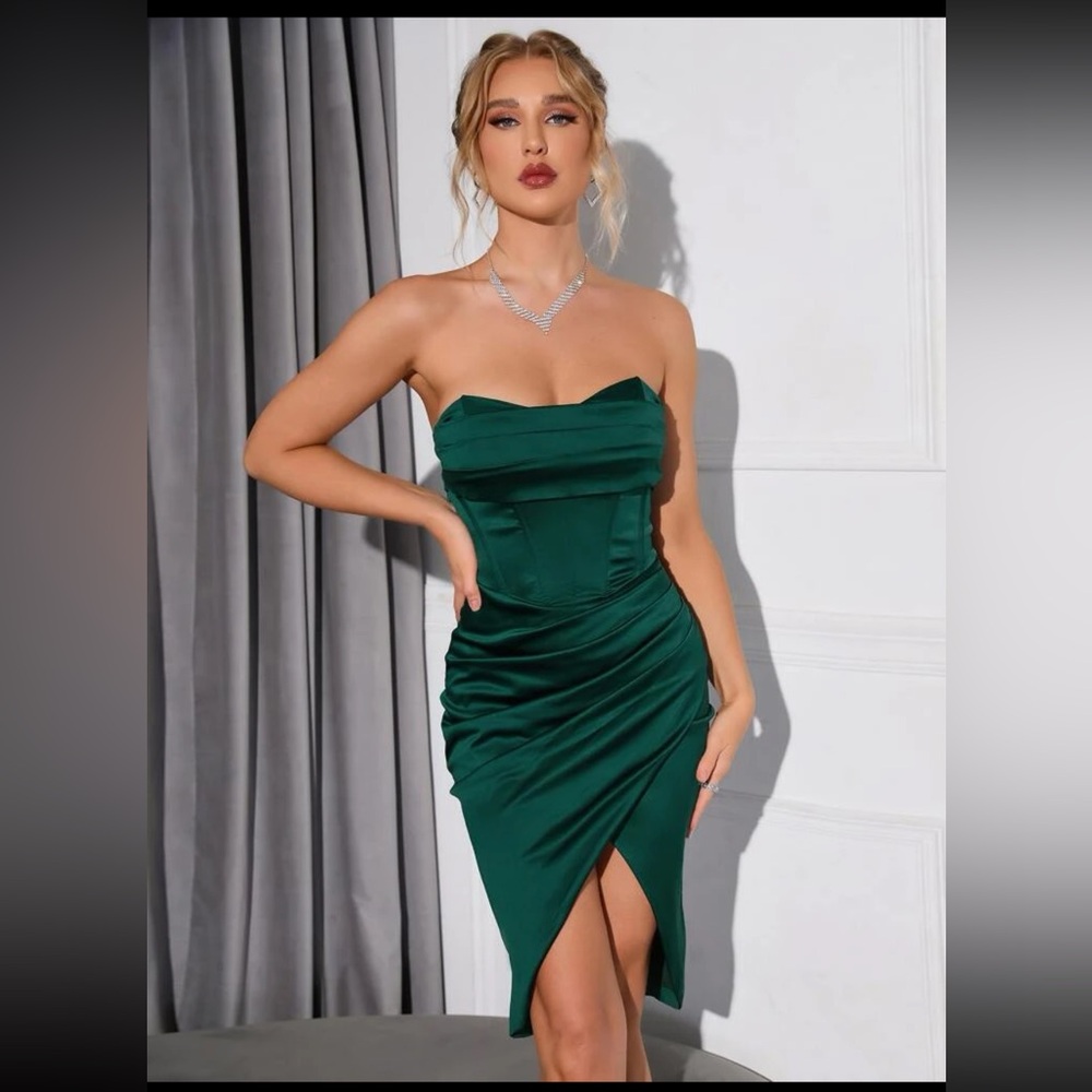 Satin corset green dress